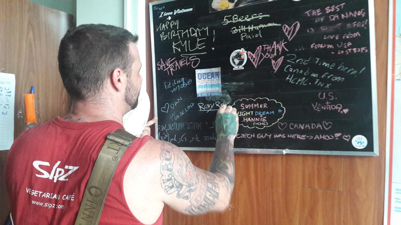 Hi Da Nang Beach Hostel Ngu Hanh Son Eksteriør billede